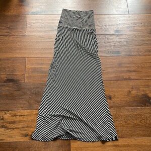 Black and white striped skirt side small